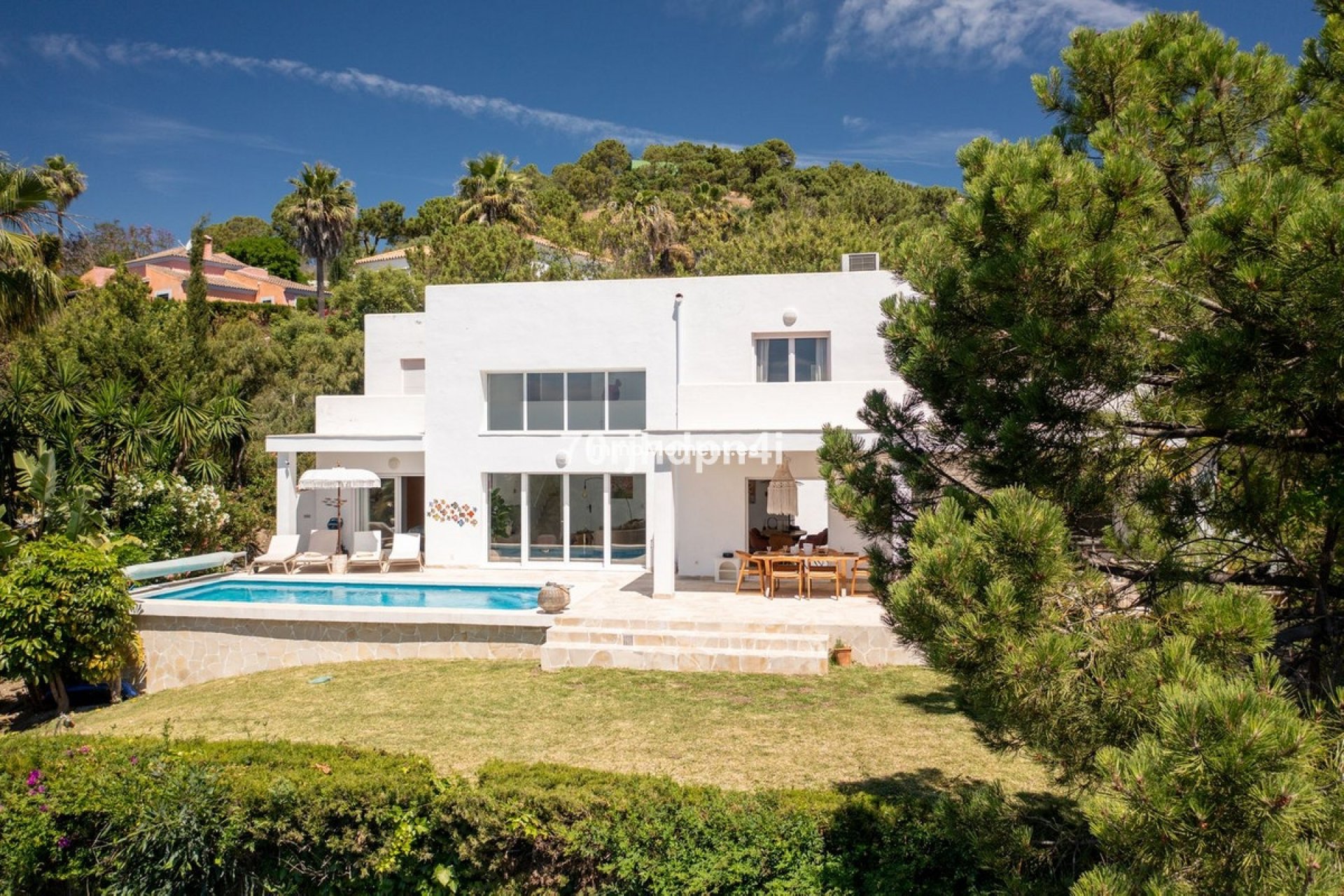 Wiederverkauf - Freistehende Villa - Estepona  - Estepona Centro