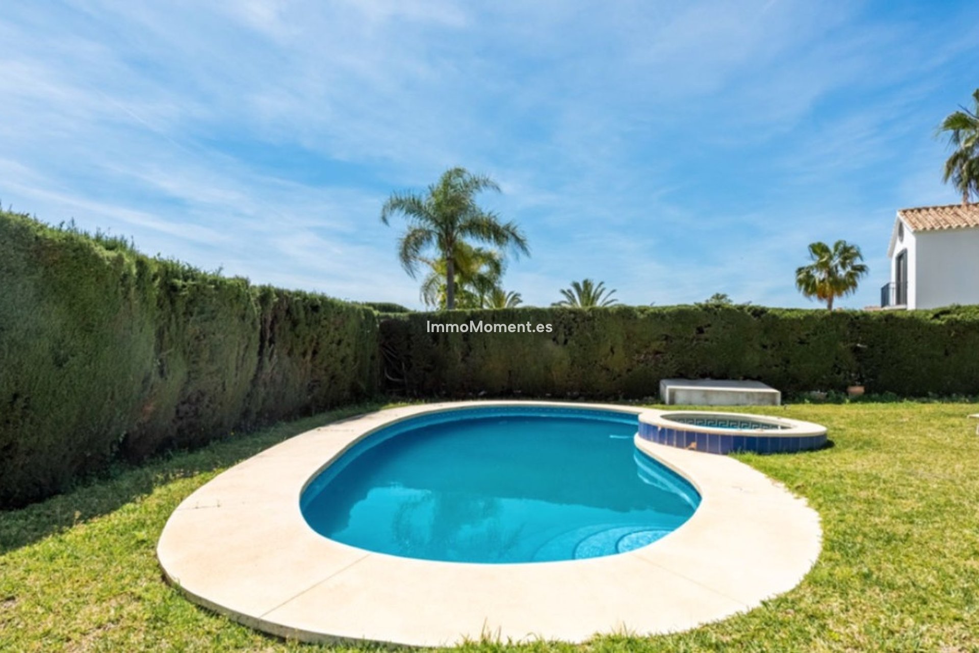 Wiederverkauf - Freistehende Villa - Estepona  - Estepona Centro
