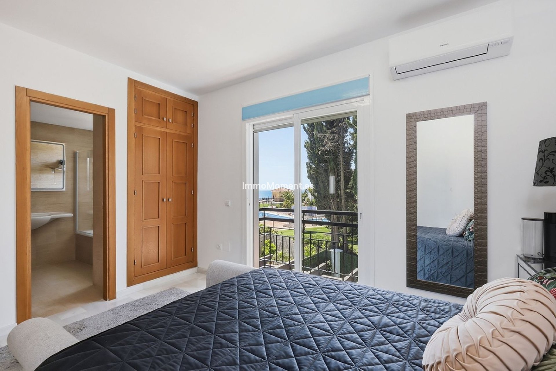 Wiederverkauf - Freistehende Villa - Estepona  - Estepona Centro