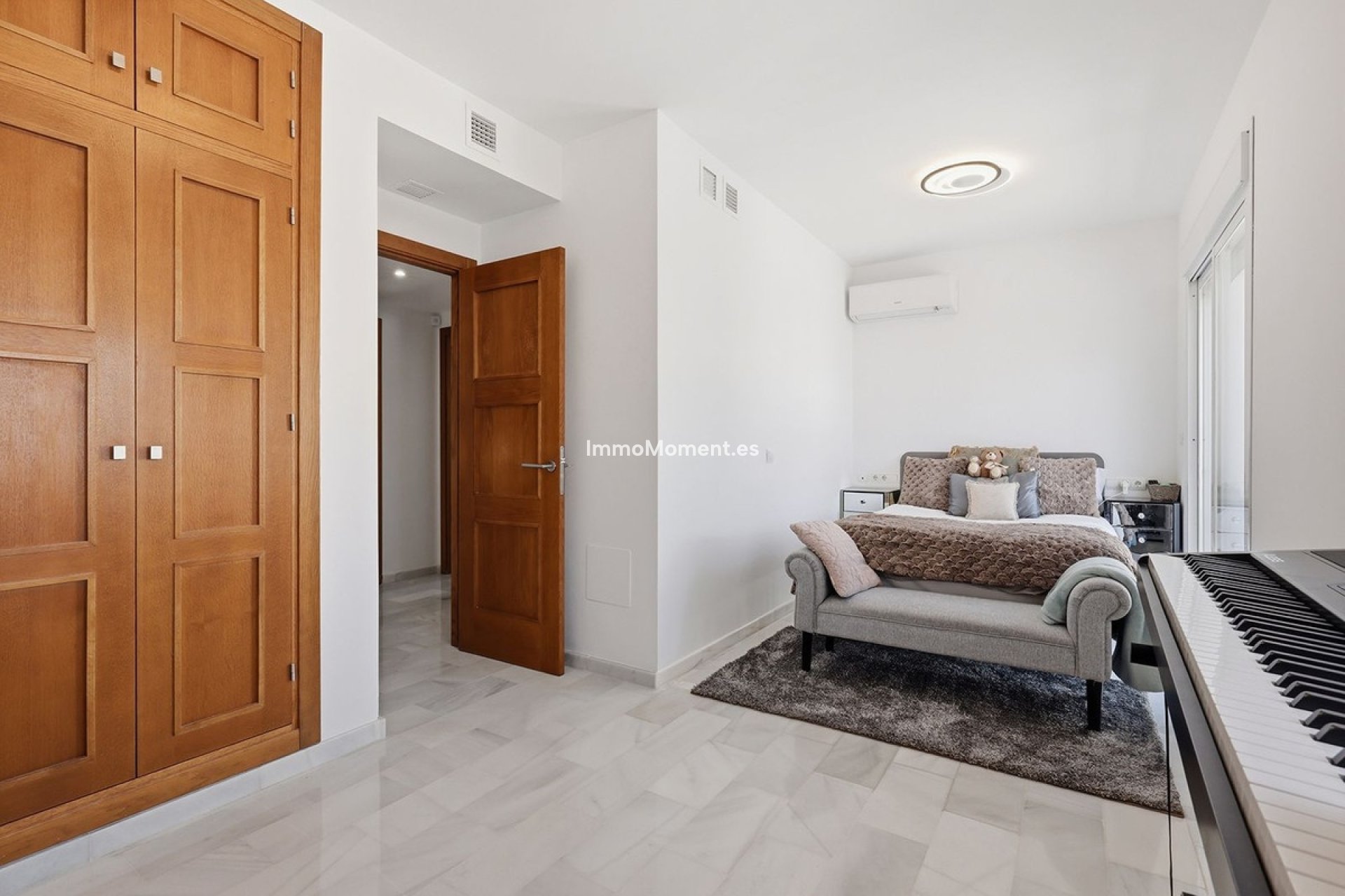 Wiederverkauf - Freistehende Villa - Estepona  - Estepona Centro