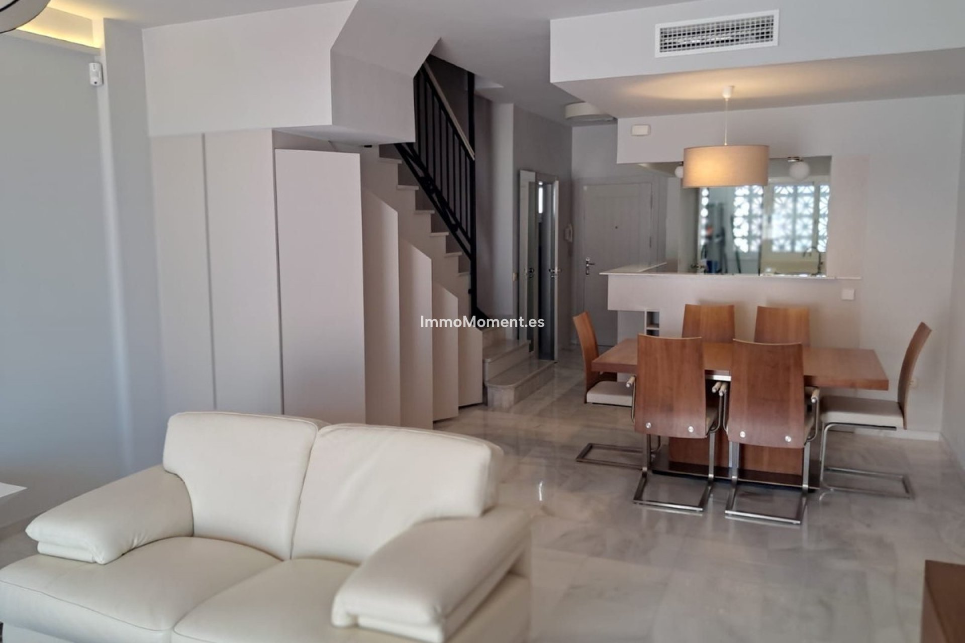 Wiederverkauf - Freistehende Villa - Estepona  - Estepona Centro