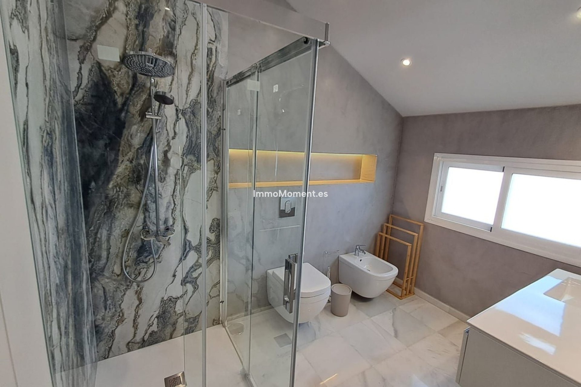 Wiederverkauf - Freistehende Villa - Estepona  - Estepona Centro
