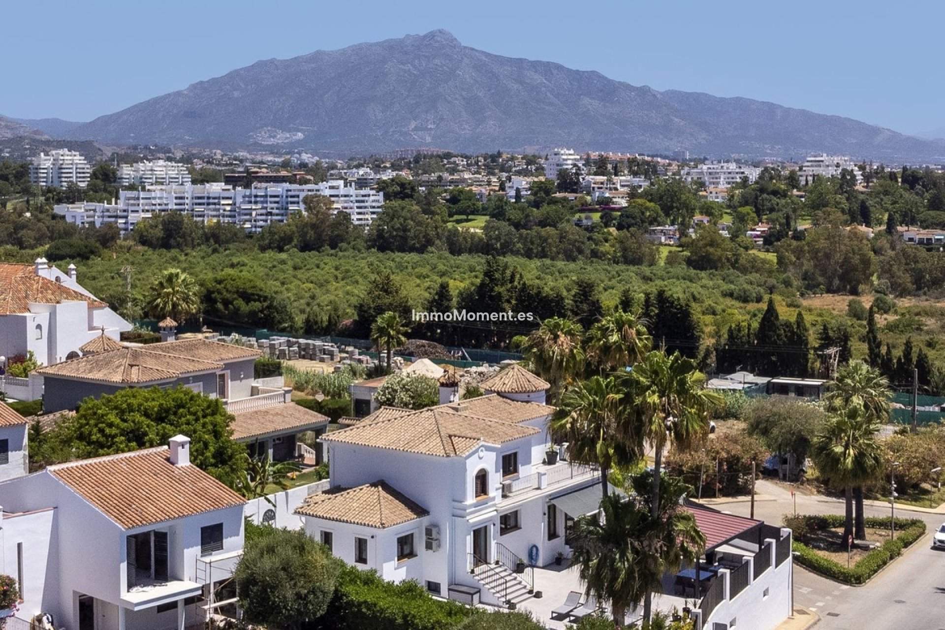 Wiederverkauf - Freistehende Villa - Estepona  - Estepona Centro