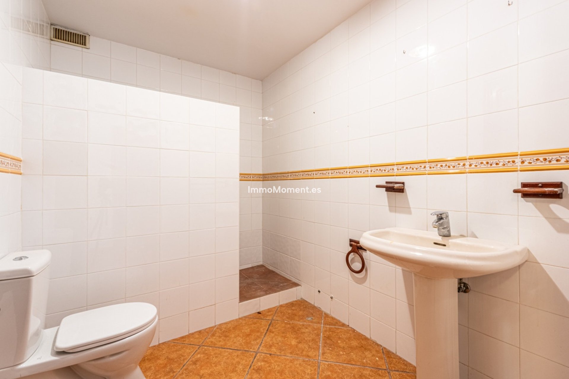 Wiederverkauf - Freistehende Villa - Estepona  - Estepona Centro