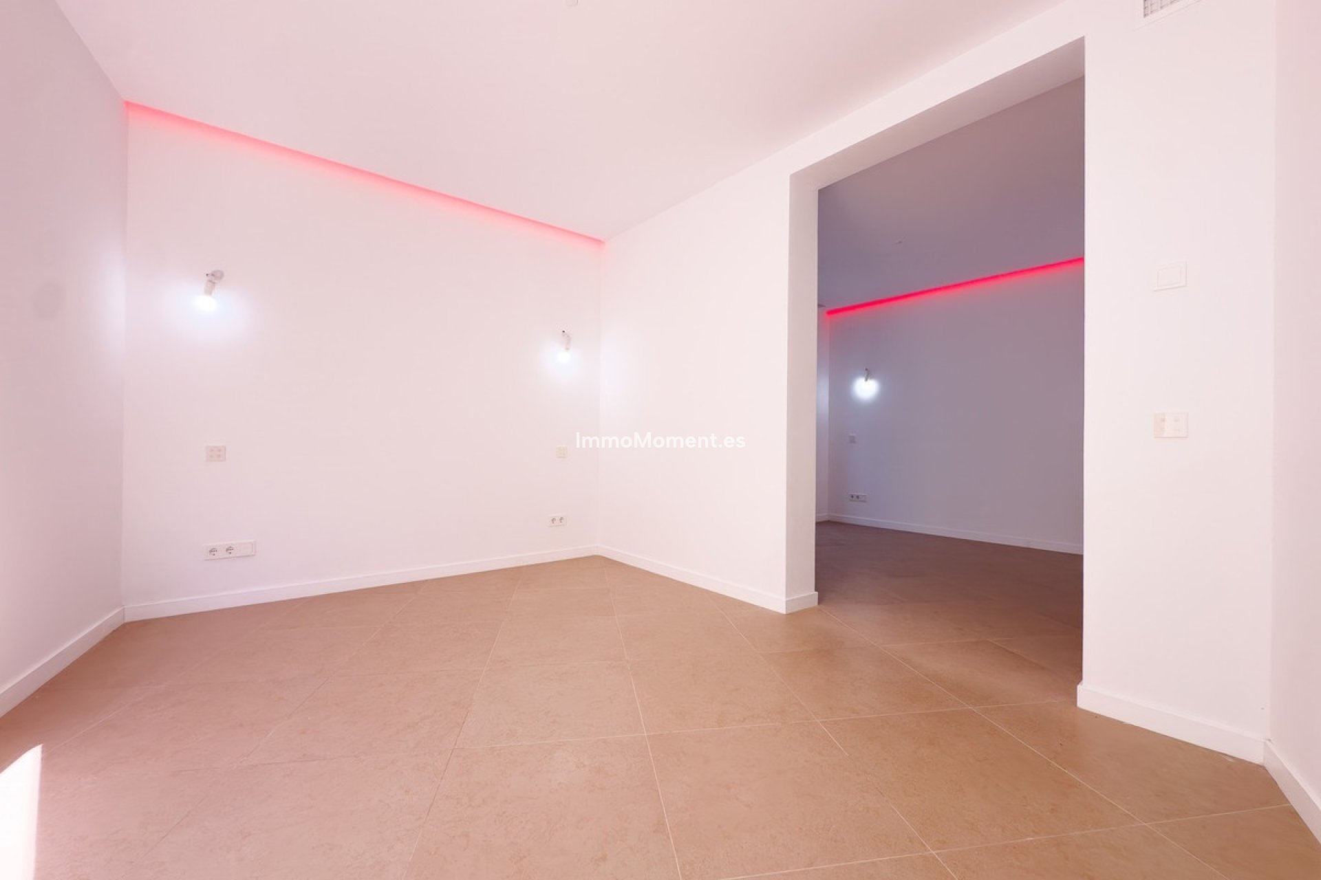 Wiederverkauf - Freistehende Villa - Estepona  - Estepona Centro