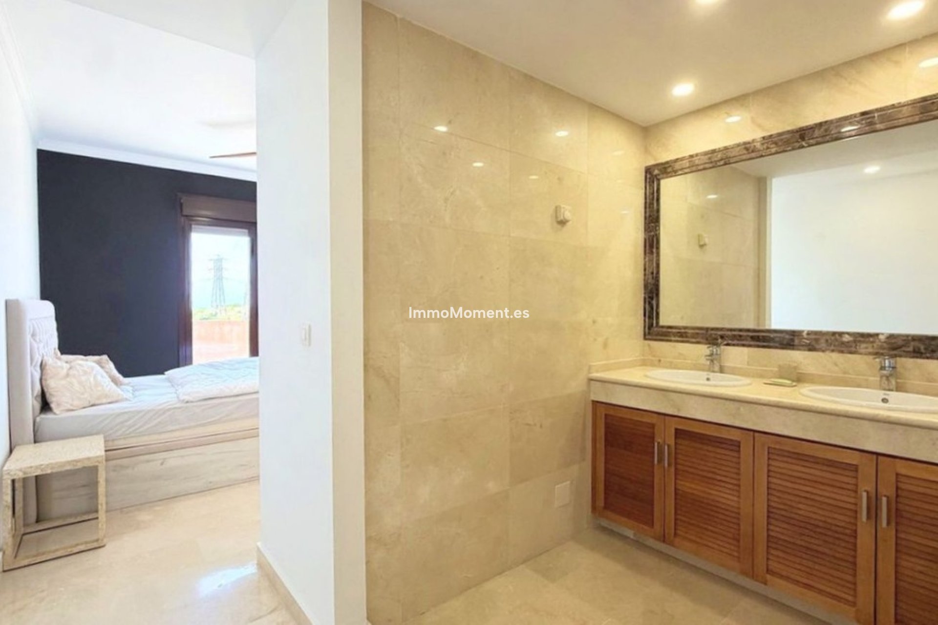 Wiederverkauf - Freistehende Villa - Estepona  - Estepona Centro
