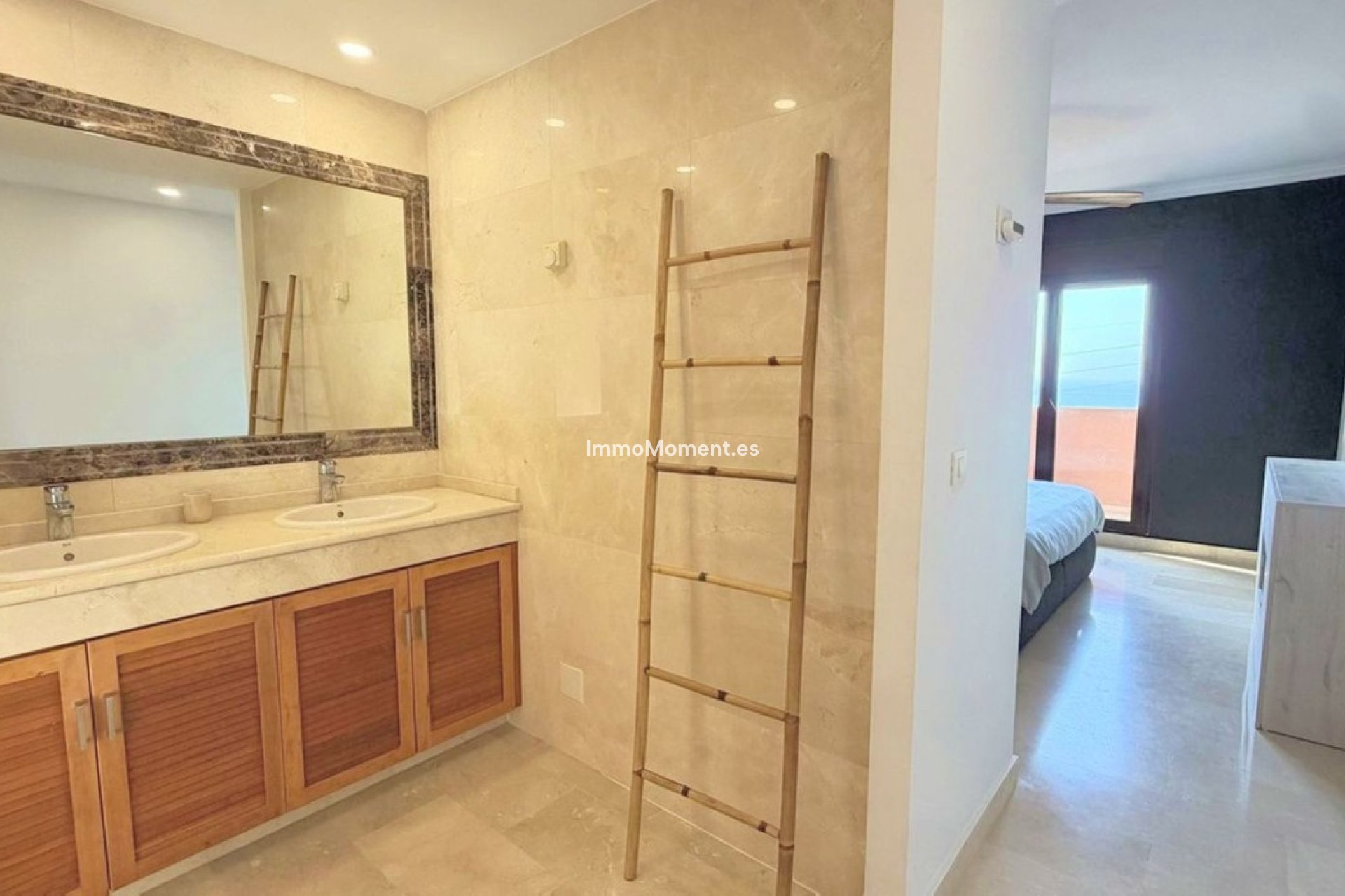 Wiederverkauf - Freistehende Villa - Estepona  - Estepona Centro