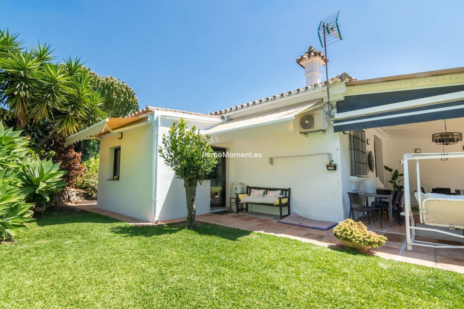 Wiederverkauf - Freistehende Villa - Estepona  - Estepona Centro