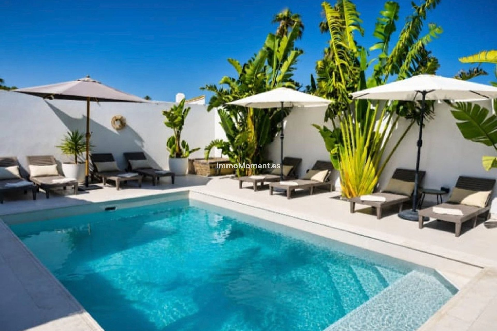 Wiederverkauf - Freistehende Villa - Estepona  - Estepona Centro