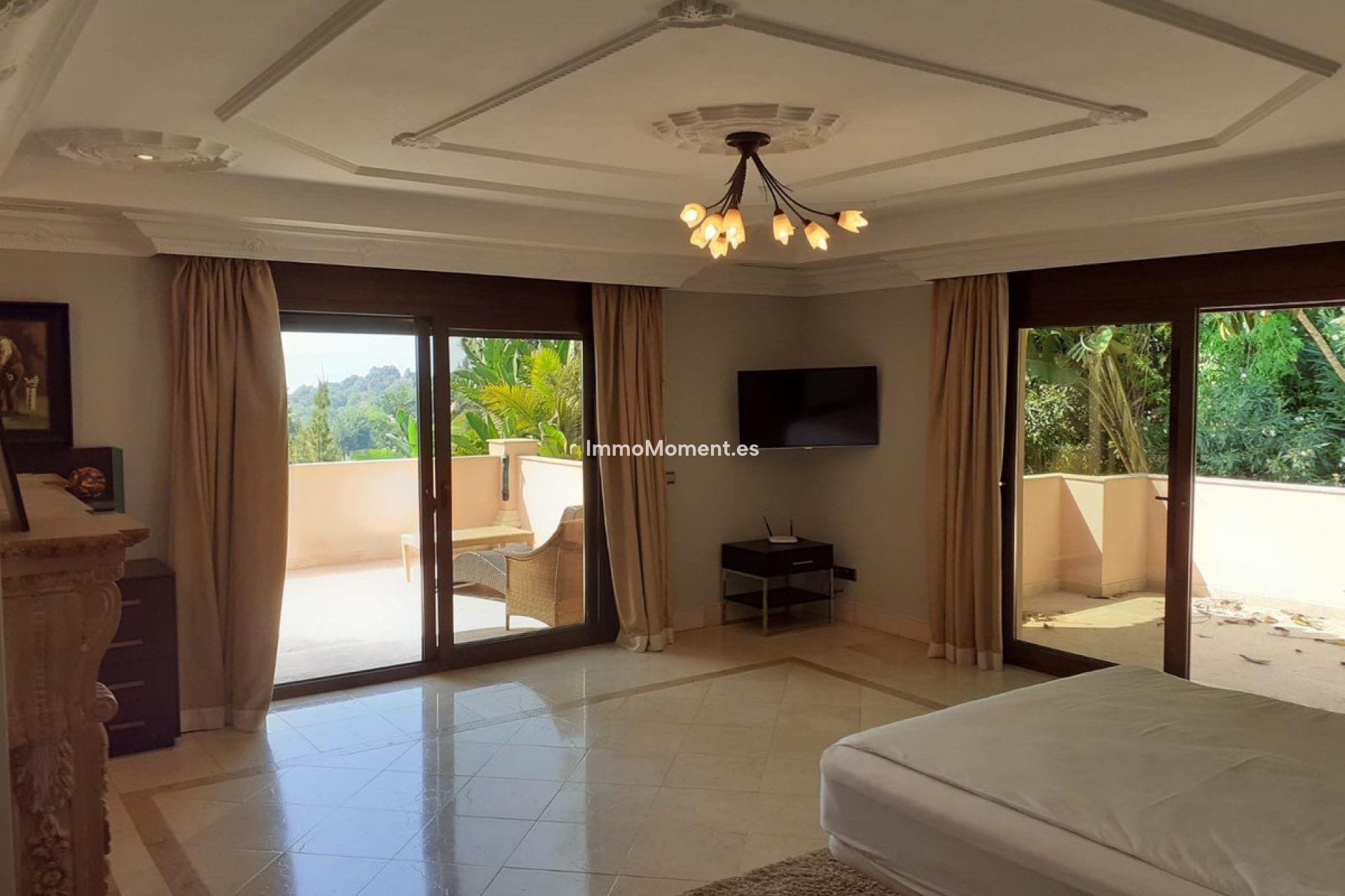 Wiederverkauf - Freistehende Villa - Estepona  - Estepona Centro