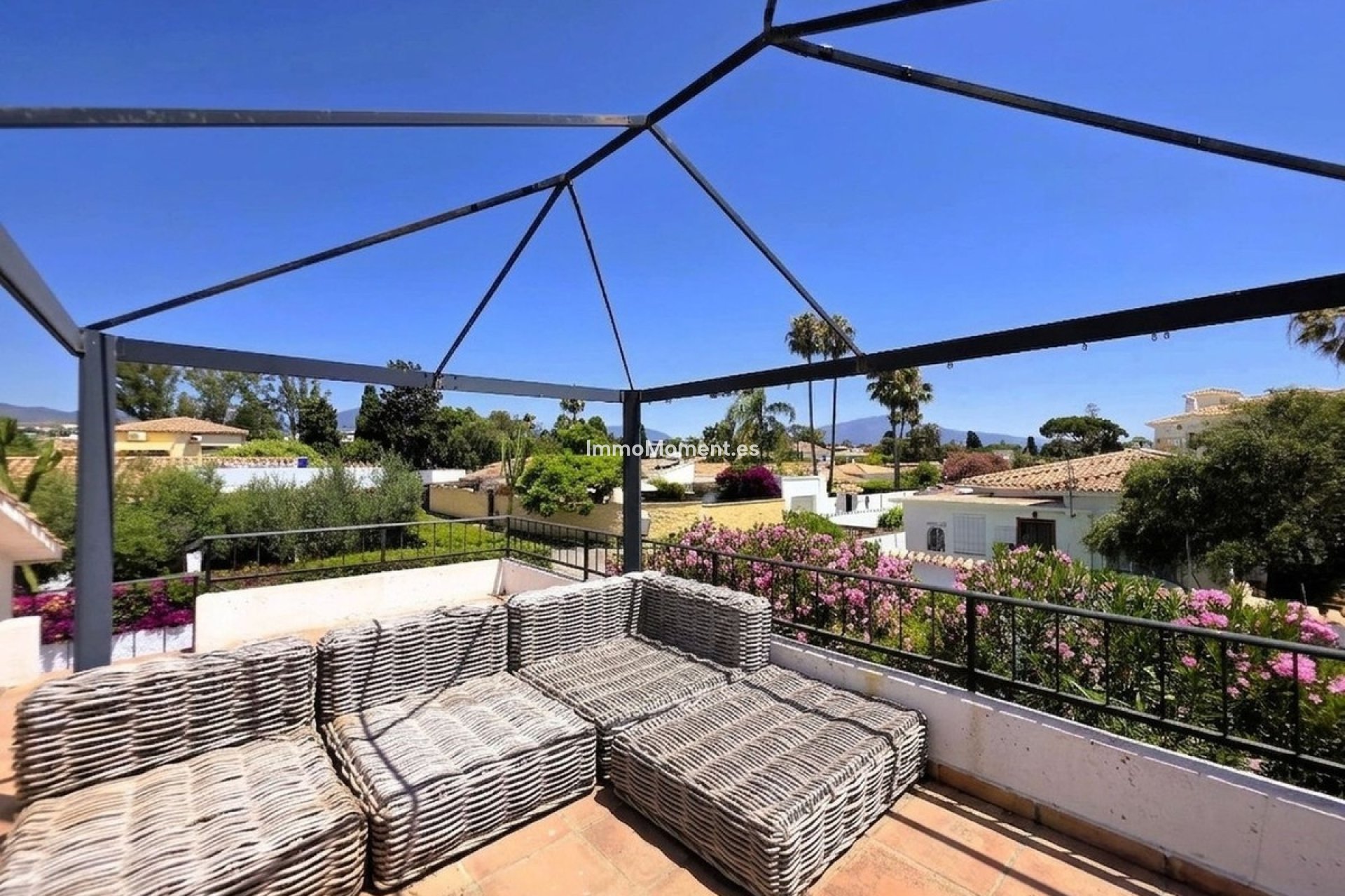 Wiederverkauf - Freistehende Villa - Estepona  - Estepona Centro
