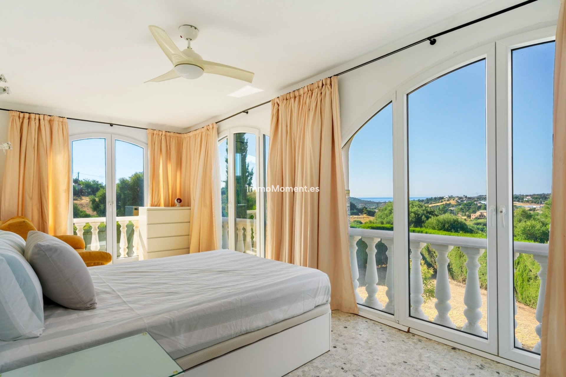 Wiederverkauf - Freistehende Villa - Estepona  - Estepona Centro