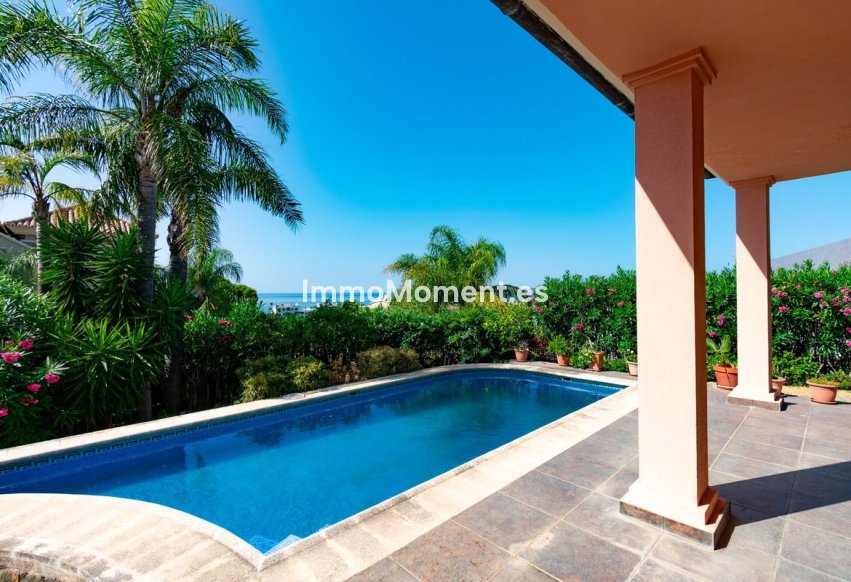 Wiederverkauf - Freistehende Villa - Estepona  - Estepona Centro