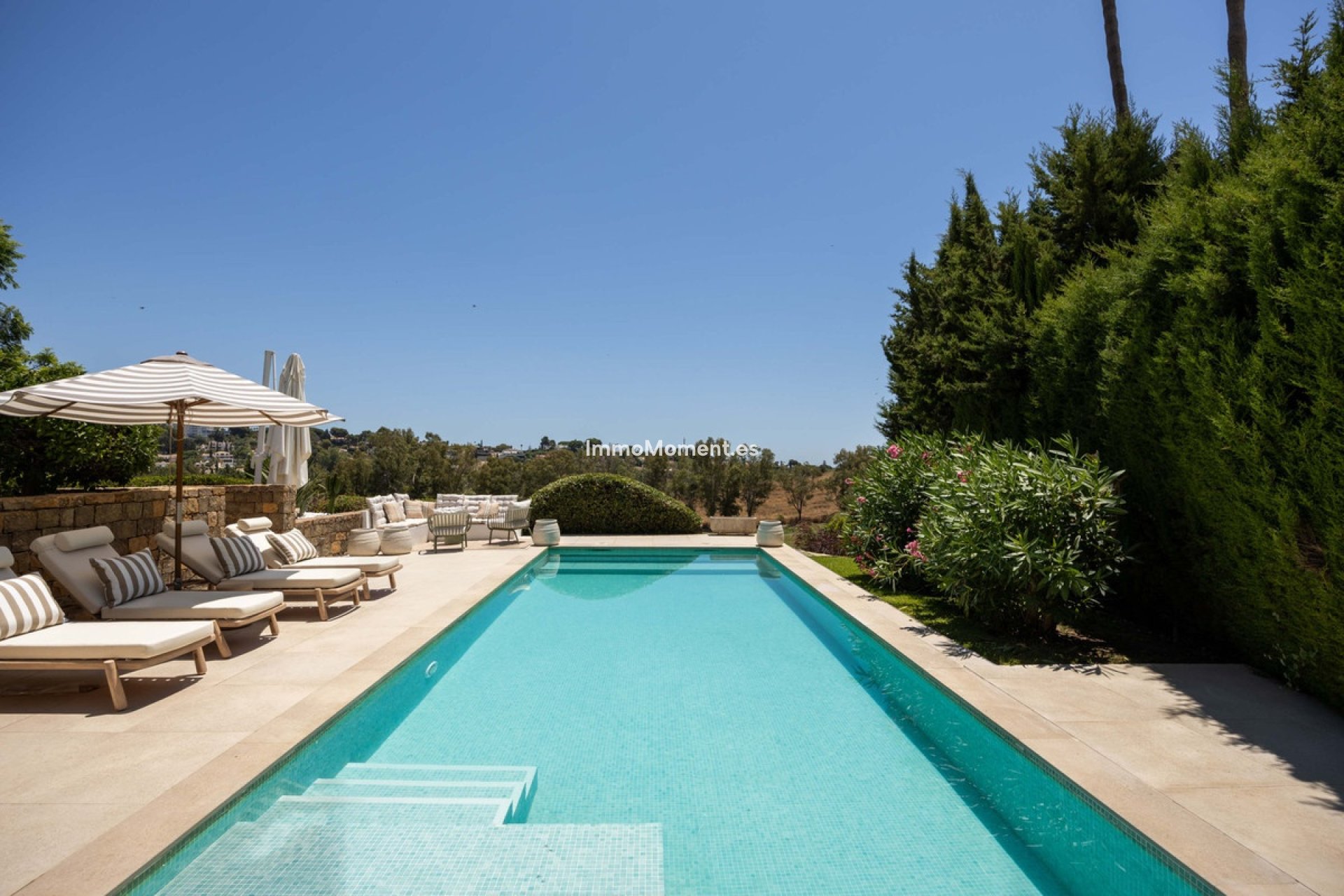 Wiederverkauf - Freistehende Villa - Estepona  - Estepona Centro