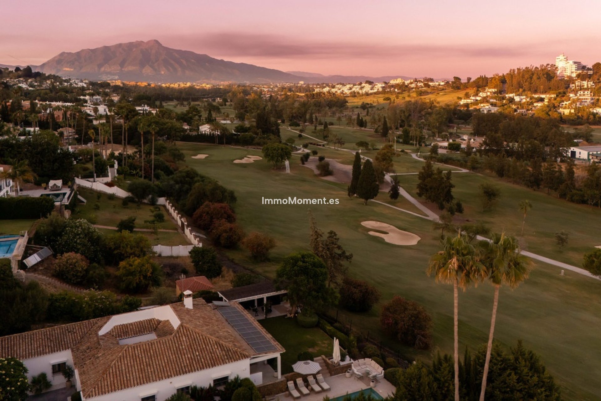 Wiederverkauf - Freistehende Villa - Estepona  - Estepona Centro