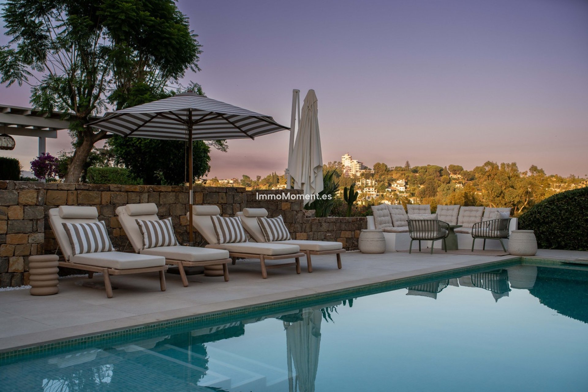 Wiederverkauf - Freistehende Villa - Estepona  - Estepona Centro