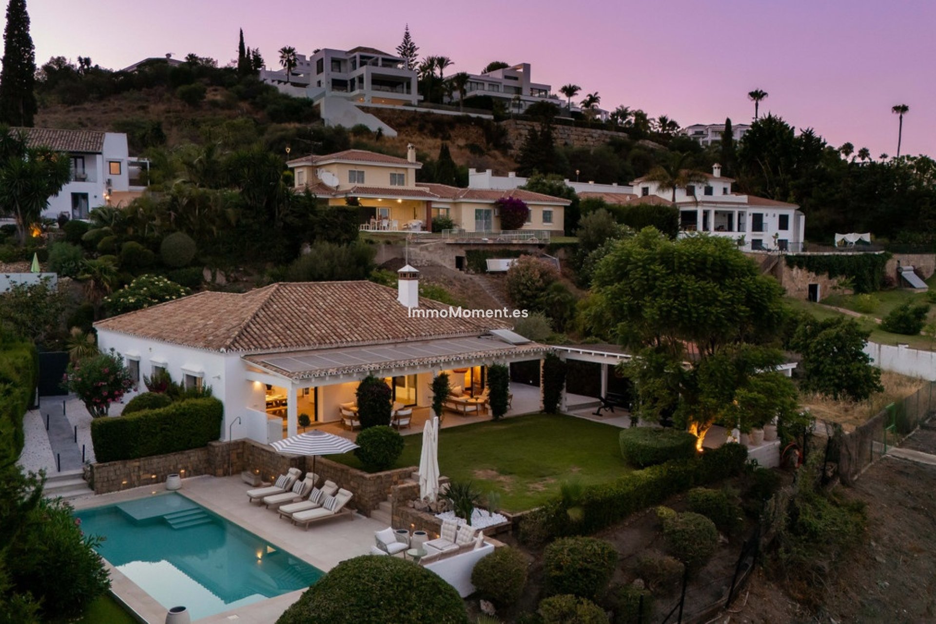 Wiederverkauf - Freistehende Villa - Estepona  - Estepona Centro