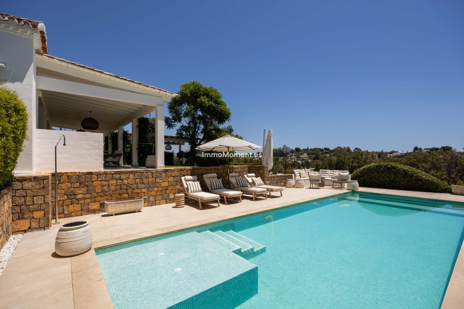 Wiederverkauf - Freistehende Villa - Estepona  - Estepona Centro