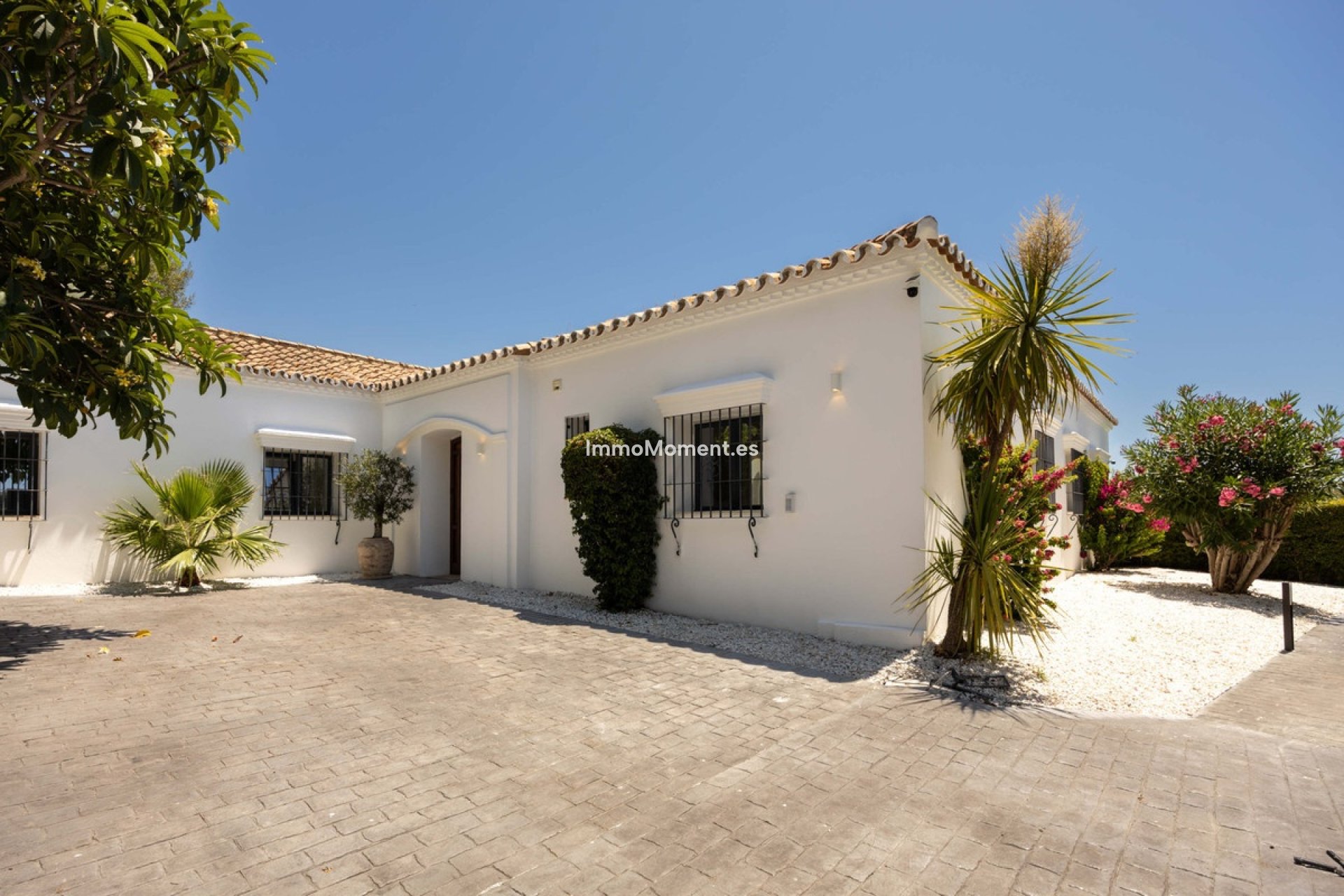 Wiederverkauf - Freistehende Villa - Estepona  - Estepona Centro