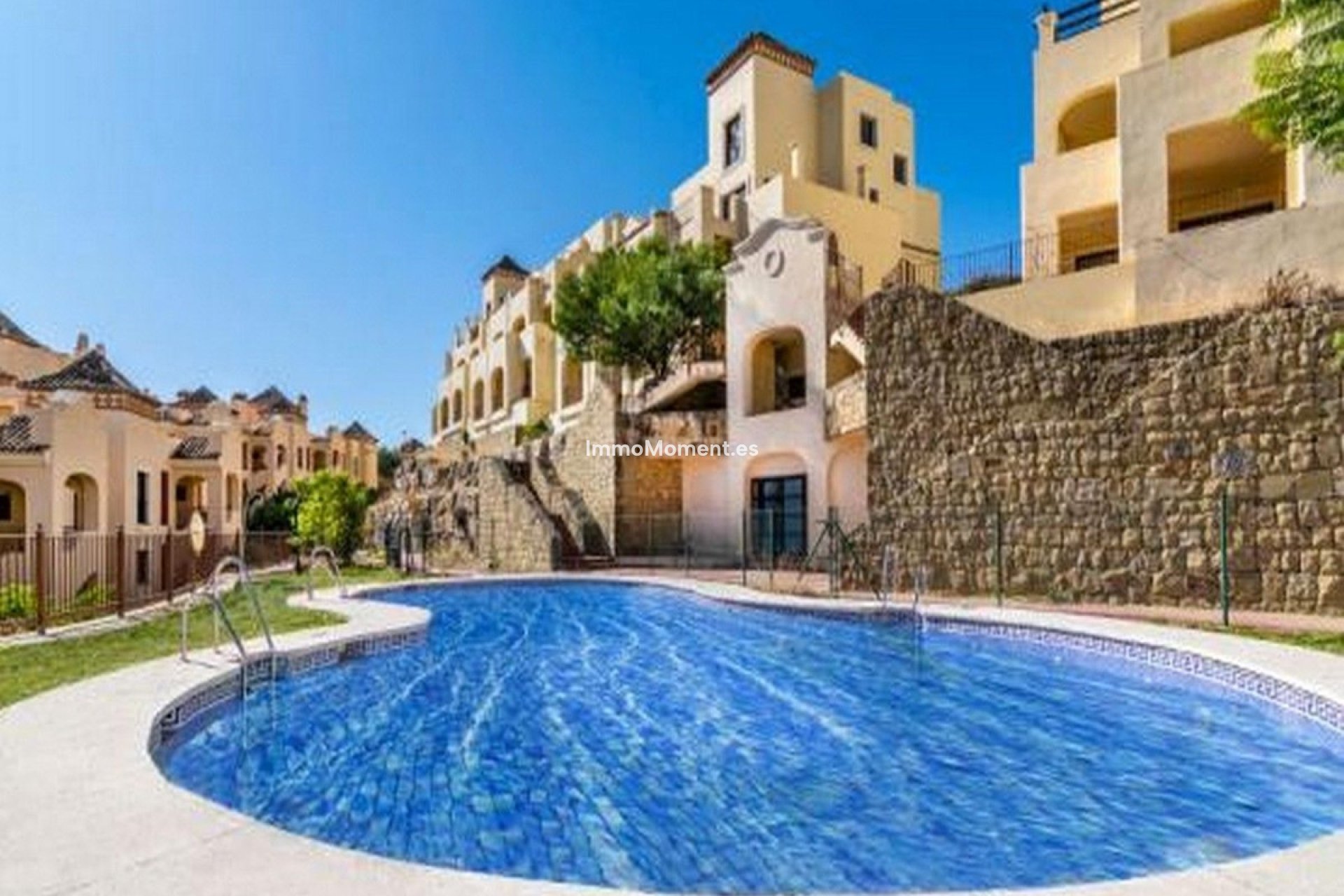 Wiederverkauf - Freistehende Villa - Estepona  - Estepona Centro