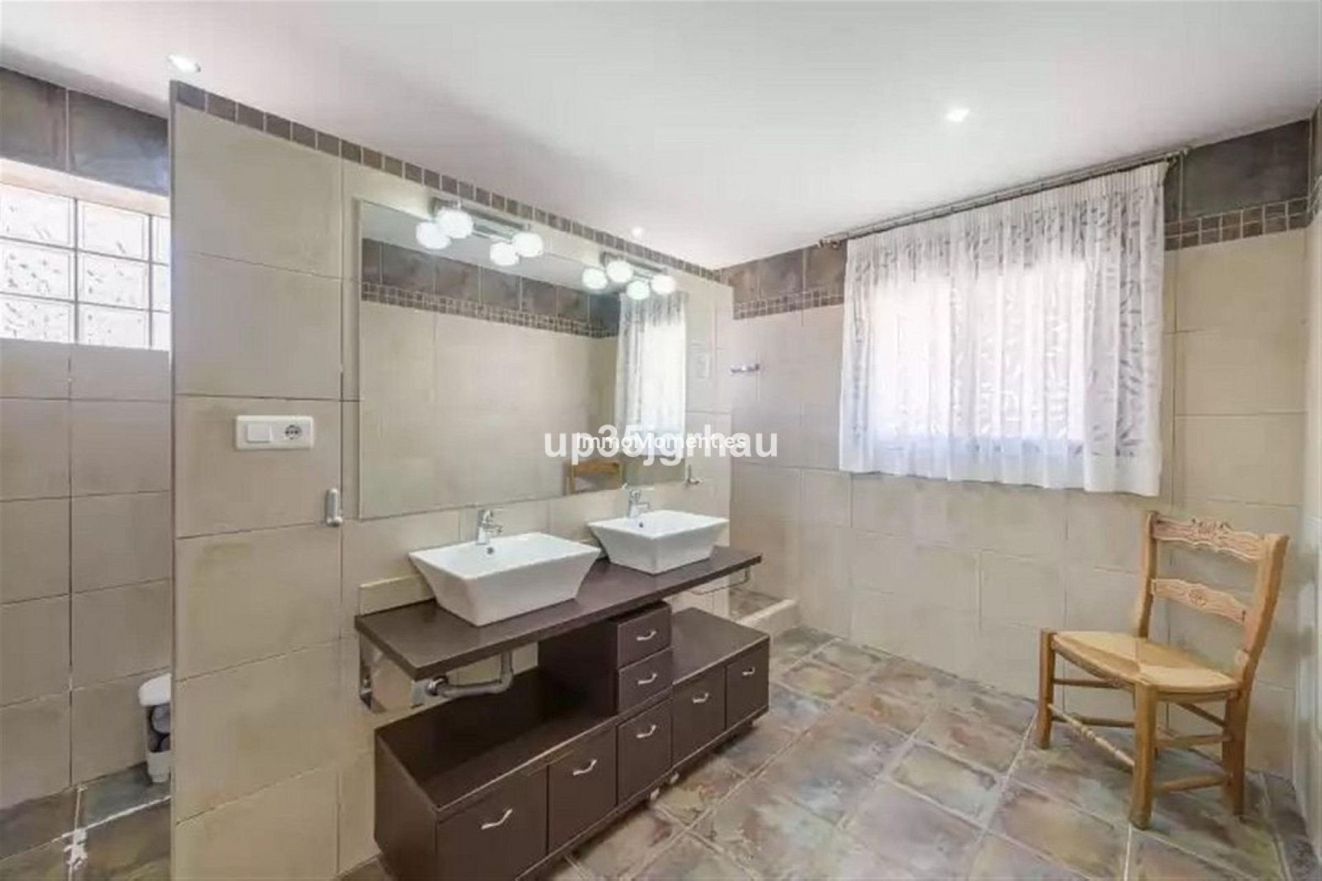 Wiederverkauf - Freistehende Villa - Estepona  - Estepona Centro