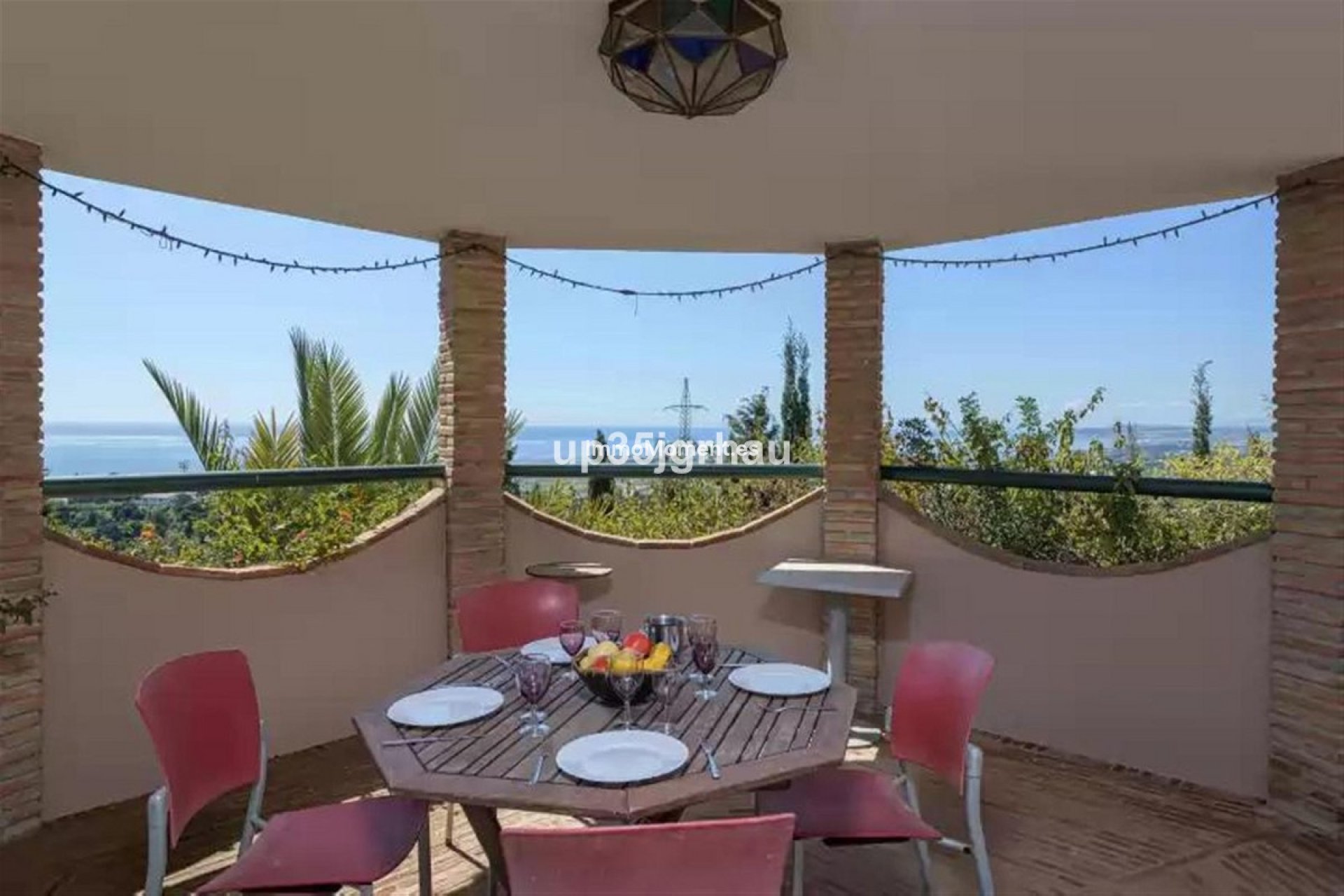 Wiederverkauf - Freistehende Villa - Estepona  - Estepona Centro