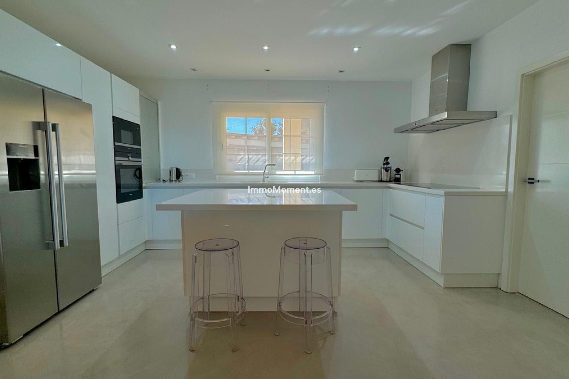 Wiederverkauf - Freistehende Villa - Estepona  - Estepona Centro