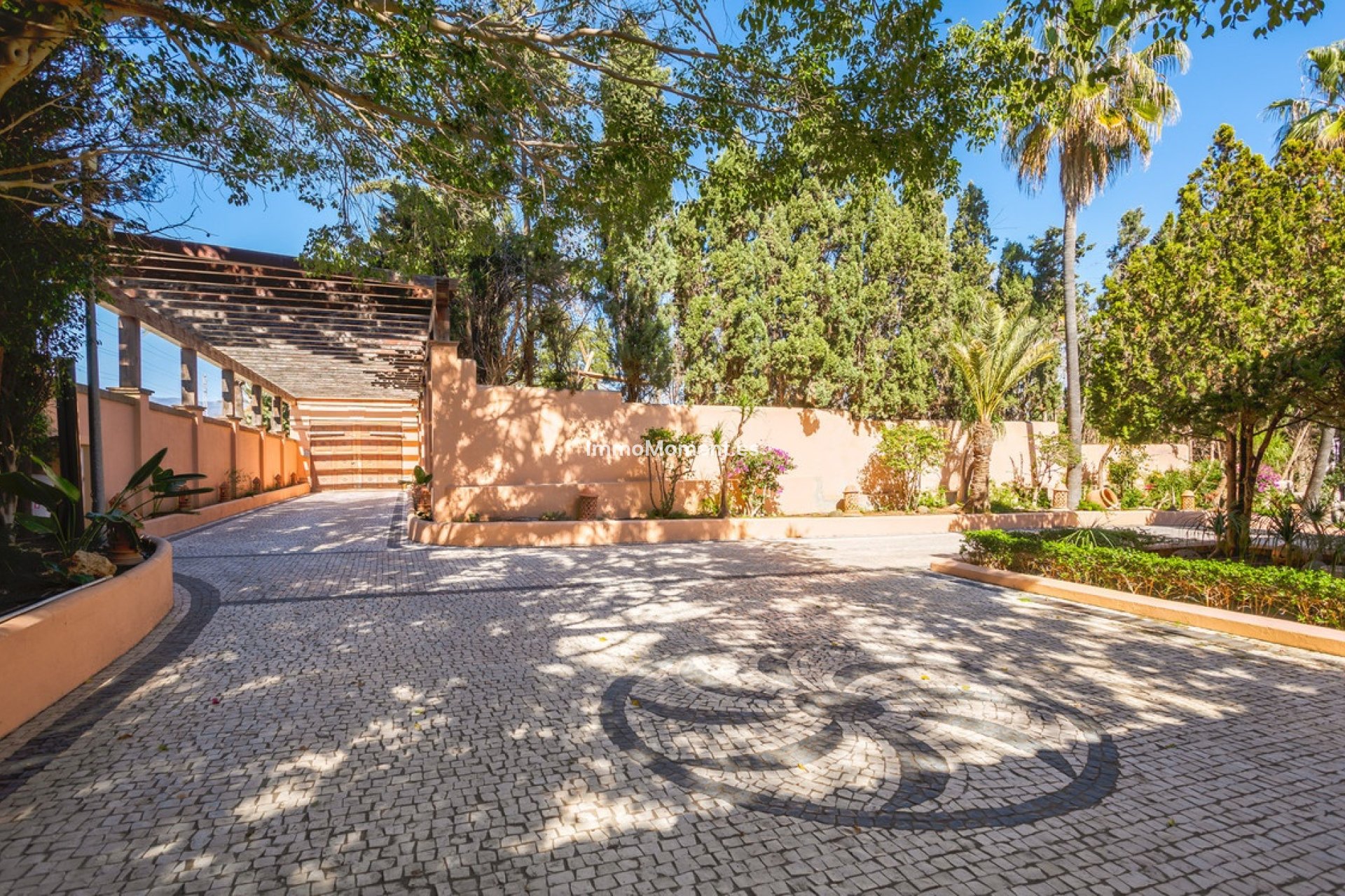 Wiederverkauf - Freistehende Villa - Estepona  - New Golden Mile