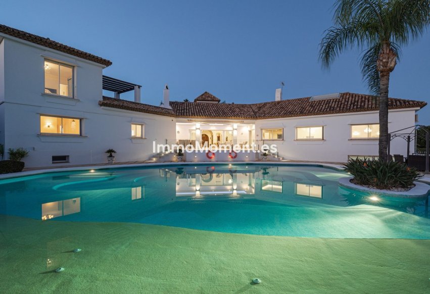Wiederverkauf - Freistehende Villa - Estepona  - New Golden Mile