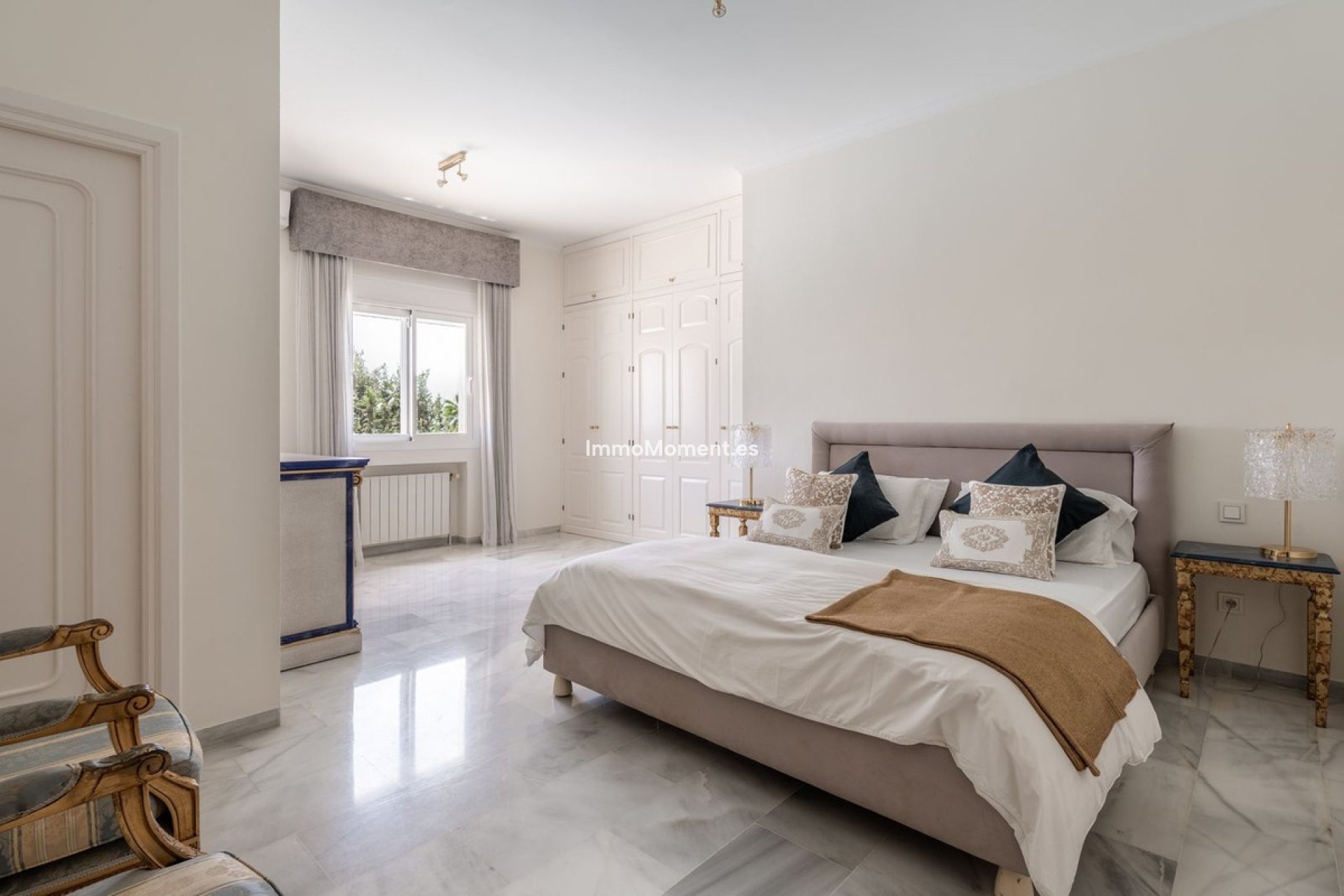 Wiederverkauf - Freistehende Villa - Estepona  - New Golden Mile