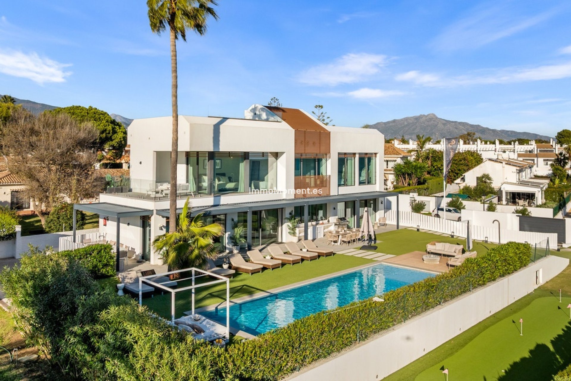 Wiederverkauf - Freistehende Villa - Estepona  - New Golden Mile