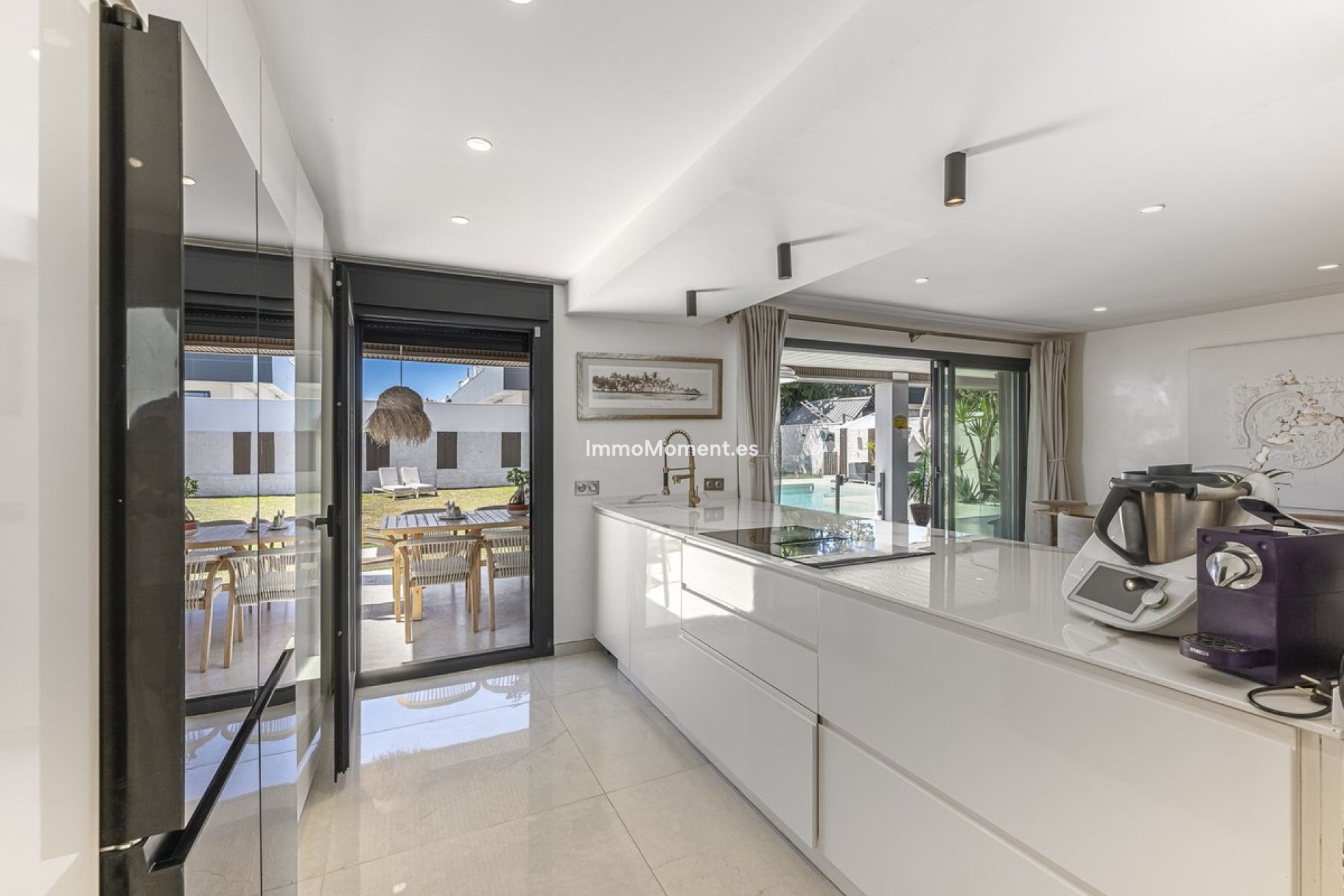 Wiederverkauf - Freistehende Villa - Estepona  - New Golden Mile