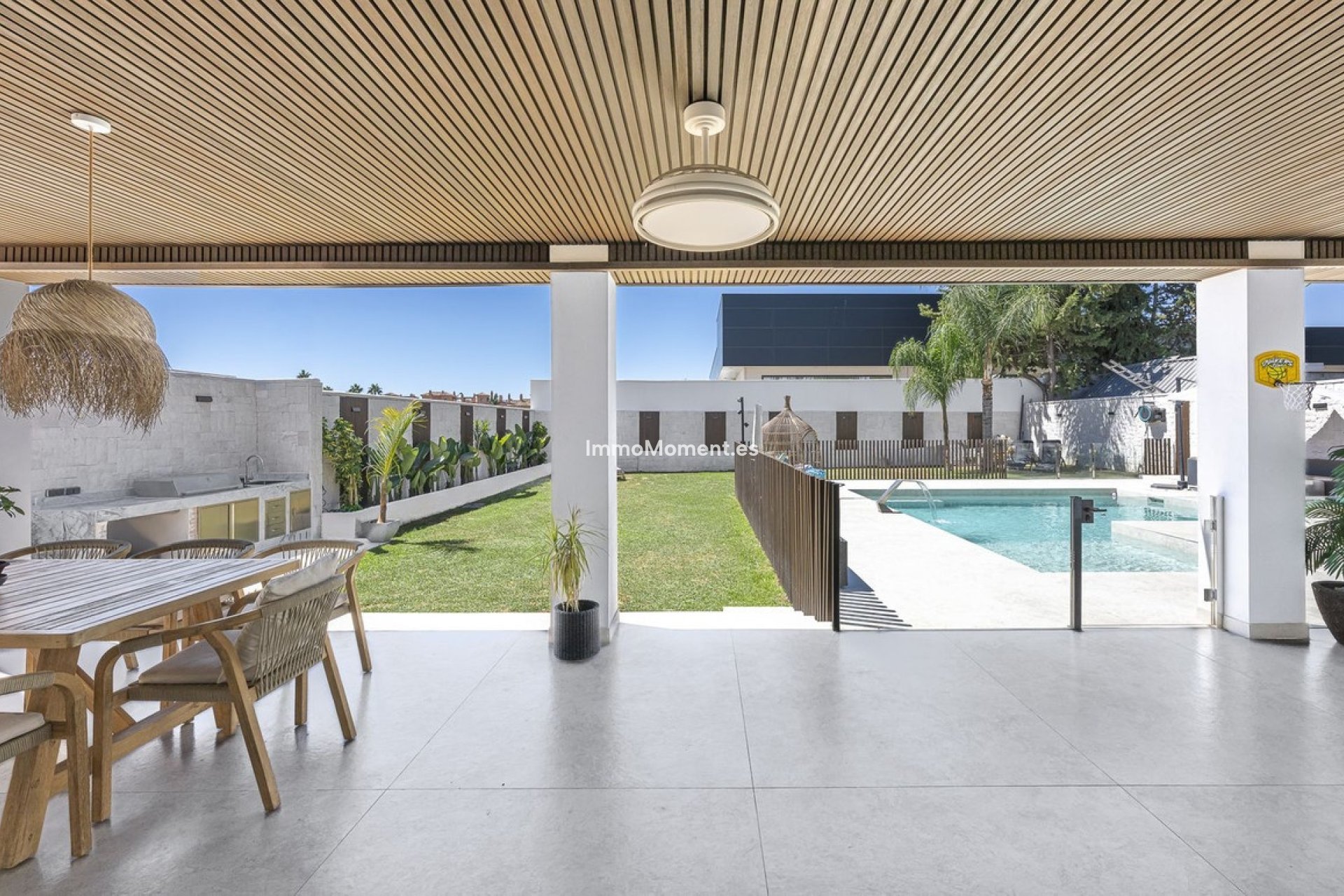 Wiederverkauf - Freistehende Villa - Estepona  - New Golden Mile