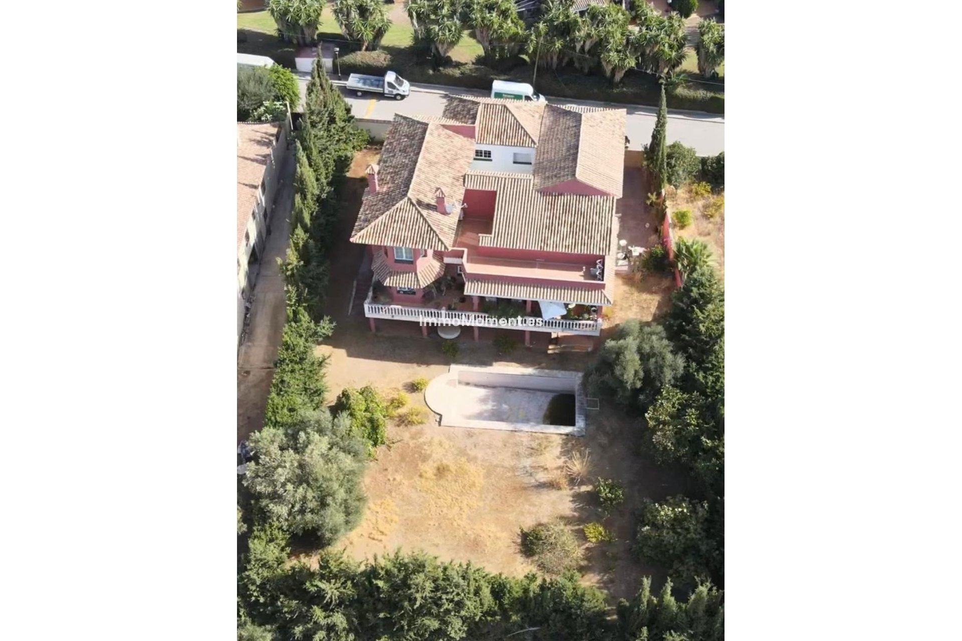 Wiederverkauf - Freistehende Villa - Estepona  - New Golden Mile