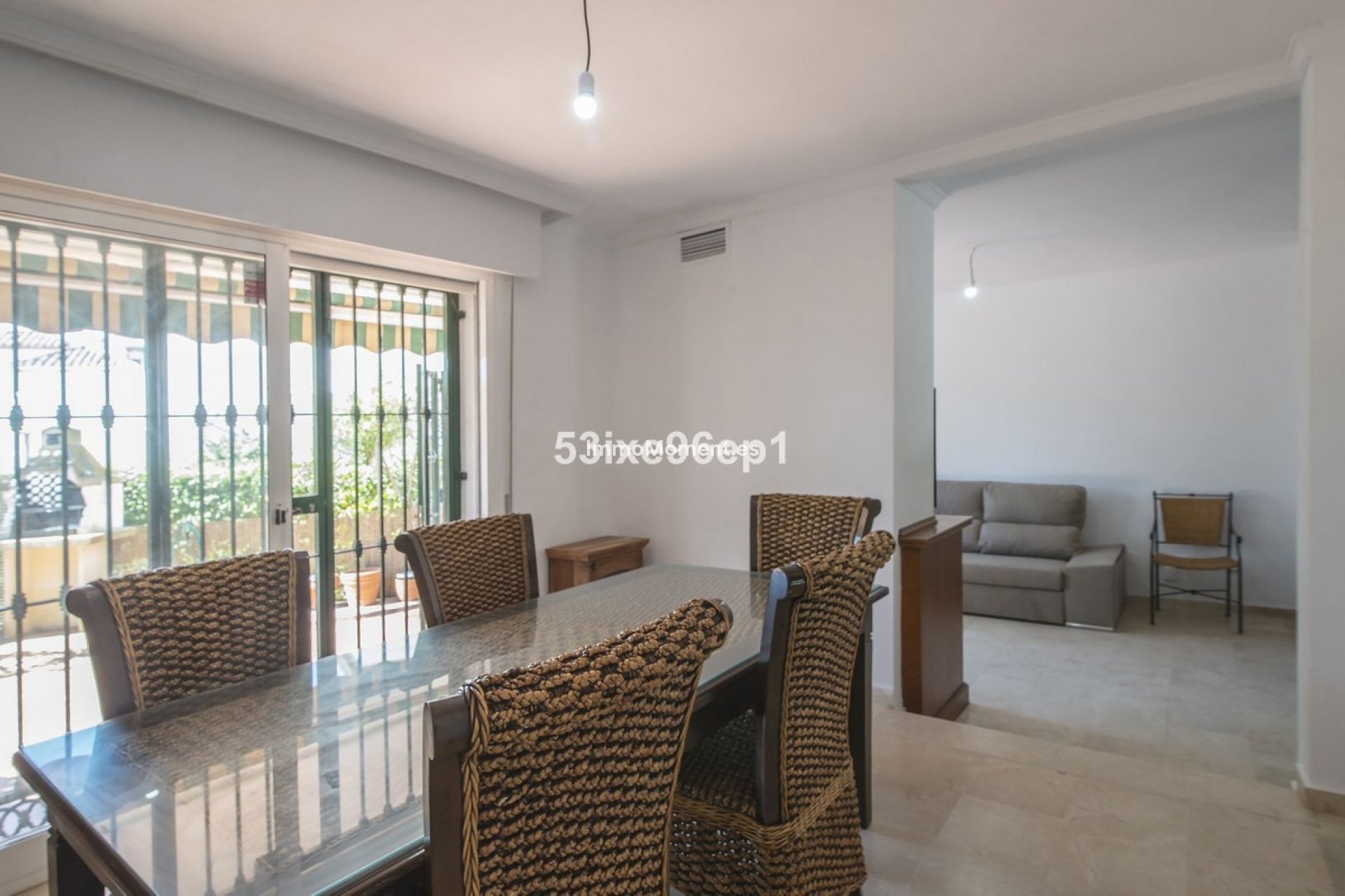 Wiederverkauf - Freistehende Villa - Estepona  - New Golden Mile
