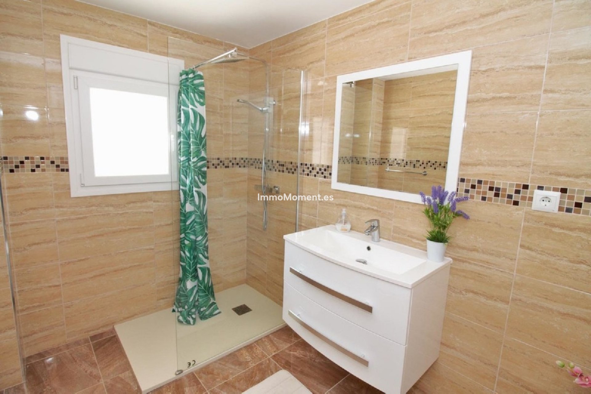 Wiederverkauf - Freistehende Villa - Estepona  - New Golden Mile