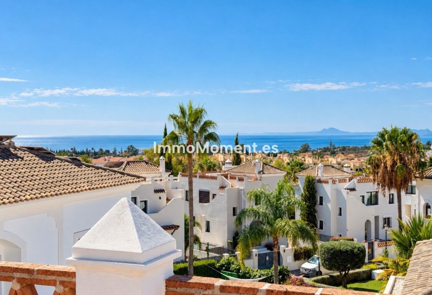 Wiederverkauf - Freistehende Villa - Estepona  - Selwo