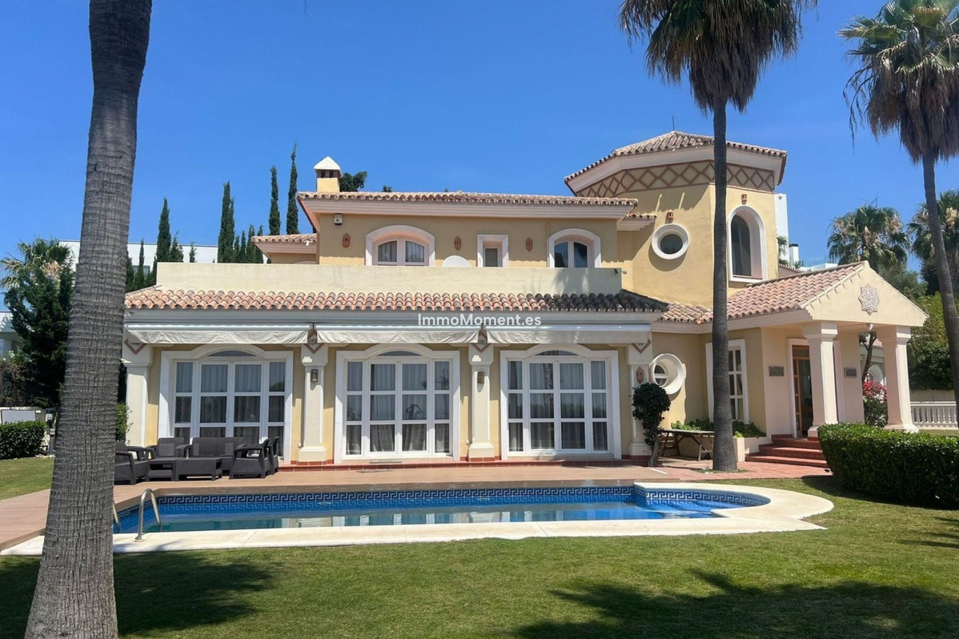 Wiederverkauf - Freistehende Villa - Estepona  - Selwo