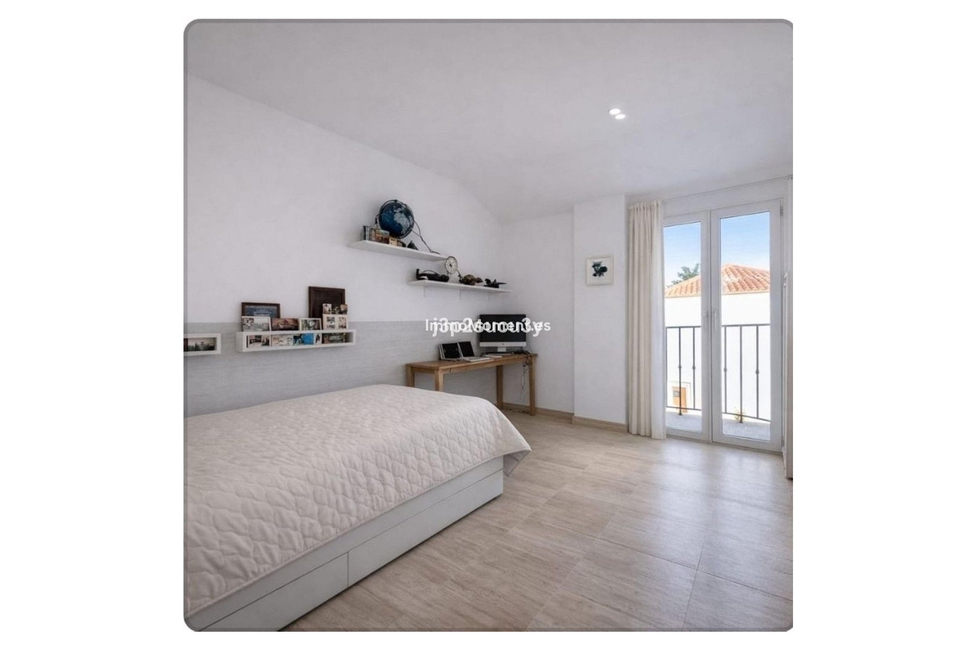 Wiederverkauf - Freistehende Villa - Estepona  - Selwo