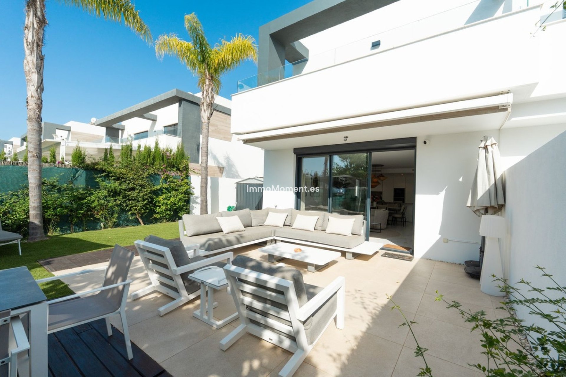 Wiederverkauf - Freistehende Villa - Estepona  - Selwo