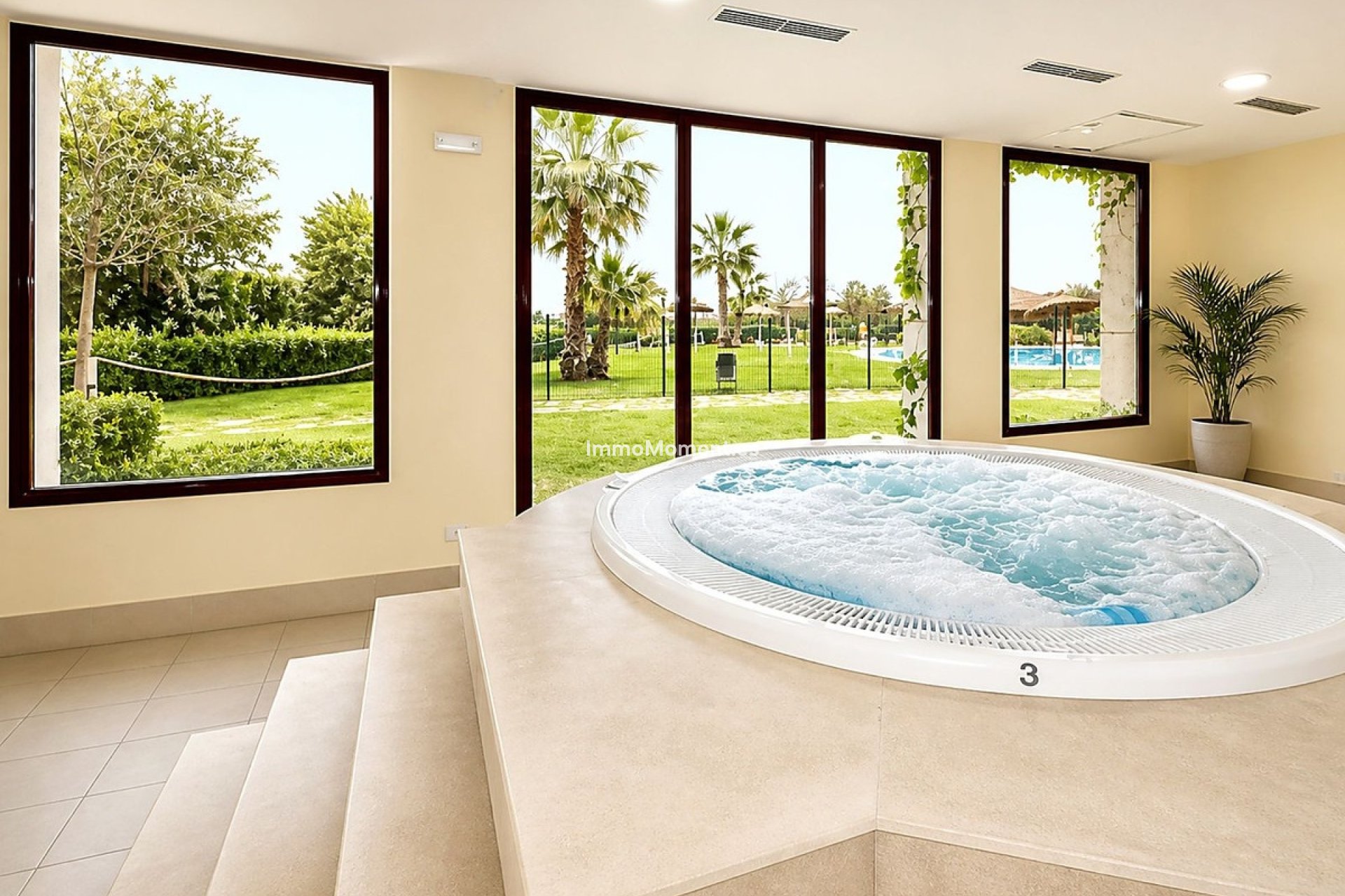 Wiederverkauf - Freistehende Villa - Estepona  - Selwo