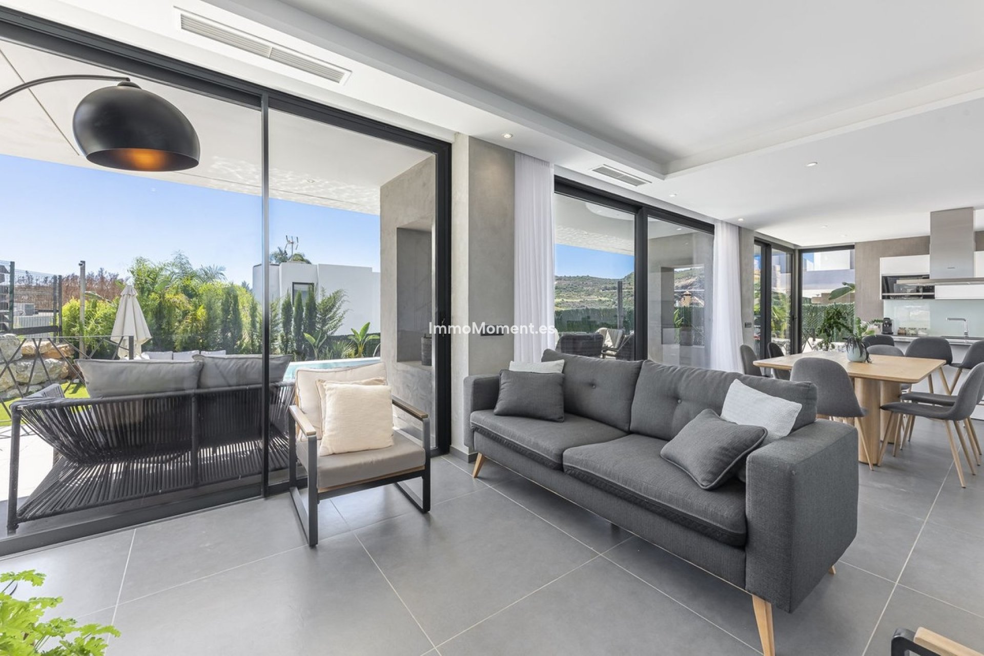 Wiederverkauf - Freistehende Villa - Estepona  - Valle Romano