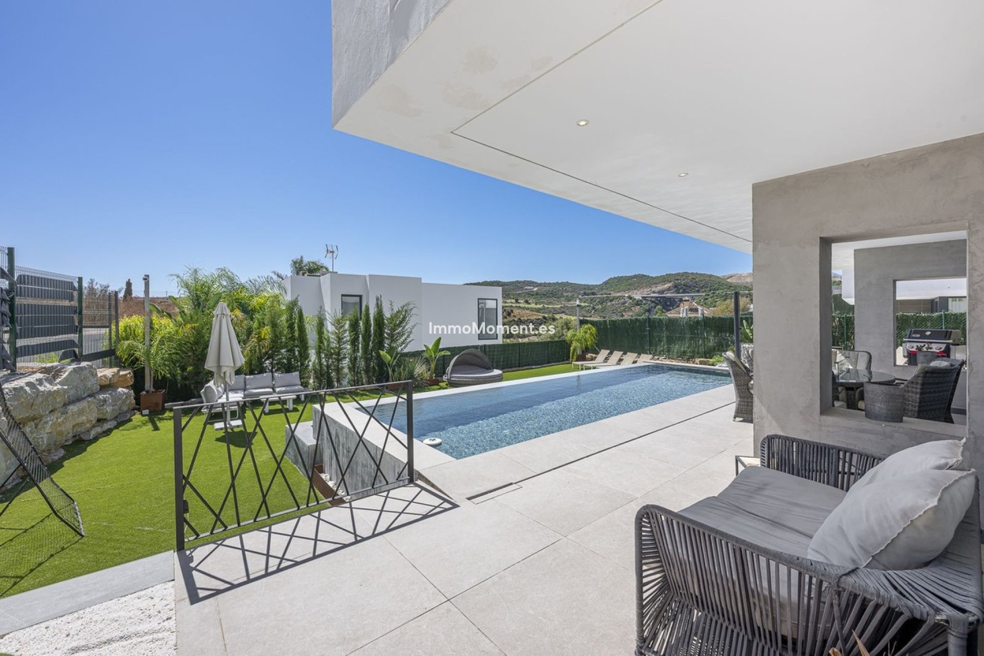 Wiederverkauf - Freistehende Villa - Estepona  - Valle Romano