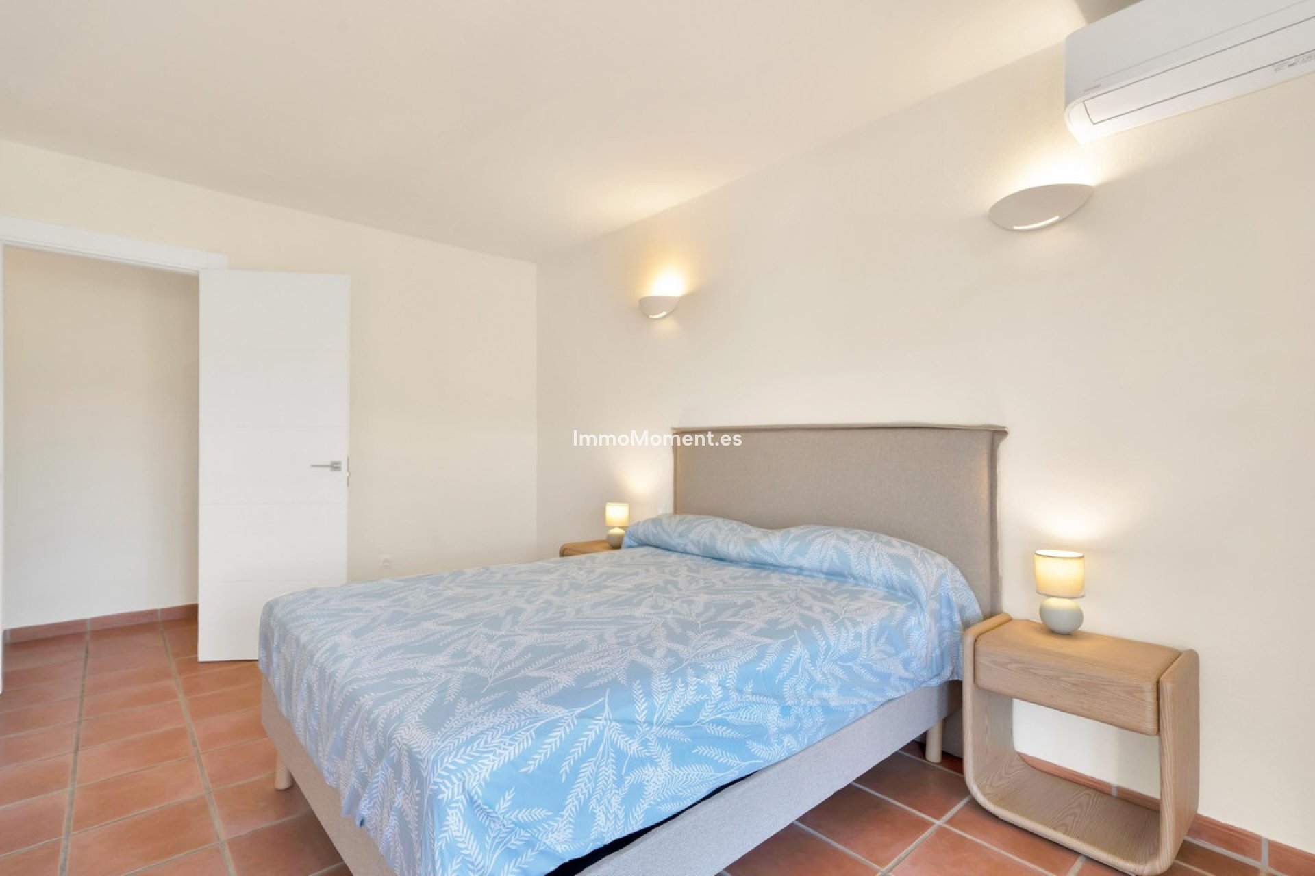 Wiederverkauf - Freistehende Villa - Estepona  - Valle Romano
