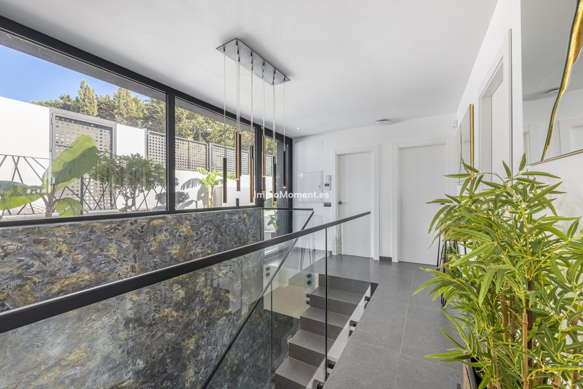 Wiederverkauf - Freistehende Villa - Estepona  - Valle Romano