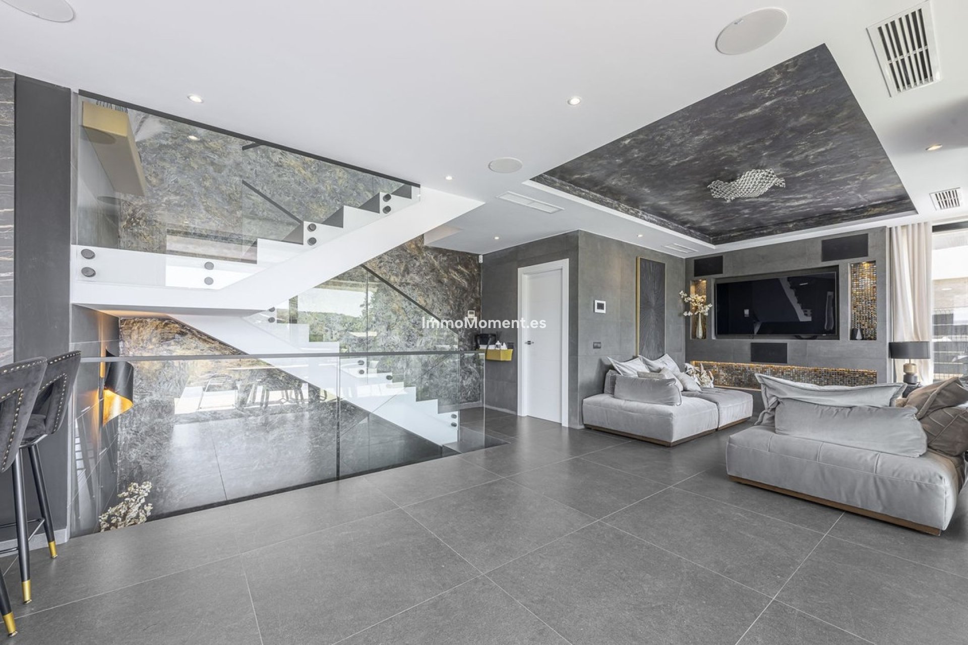 Wiederverkauf - Freistehende Villa - Estepona  - Valle Romano
