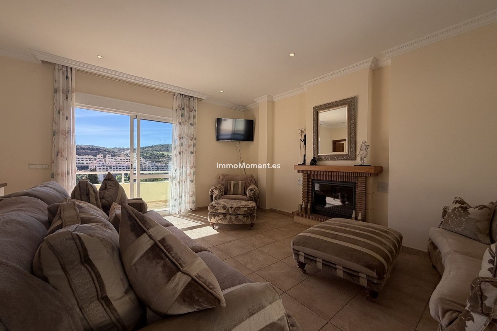 Wiederverkauf - Freistehende Villa - Estepona  - Valle Romano