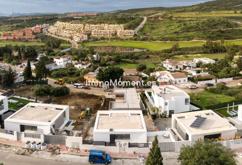 Wiederverkauf - Freistehende Villa - Estepona  - Valle Romano