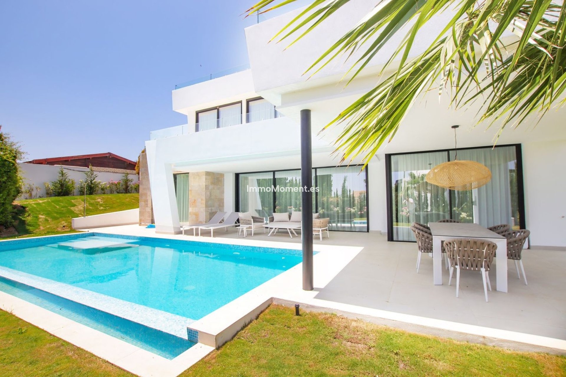 Wiederverkauf - Freistehende Villa - Estepona  - Valle Romano