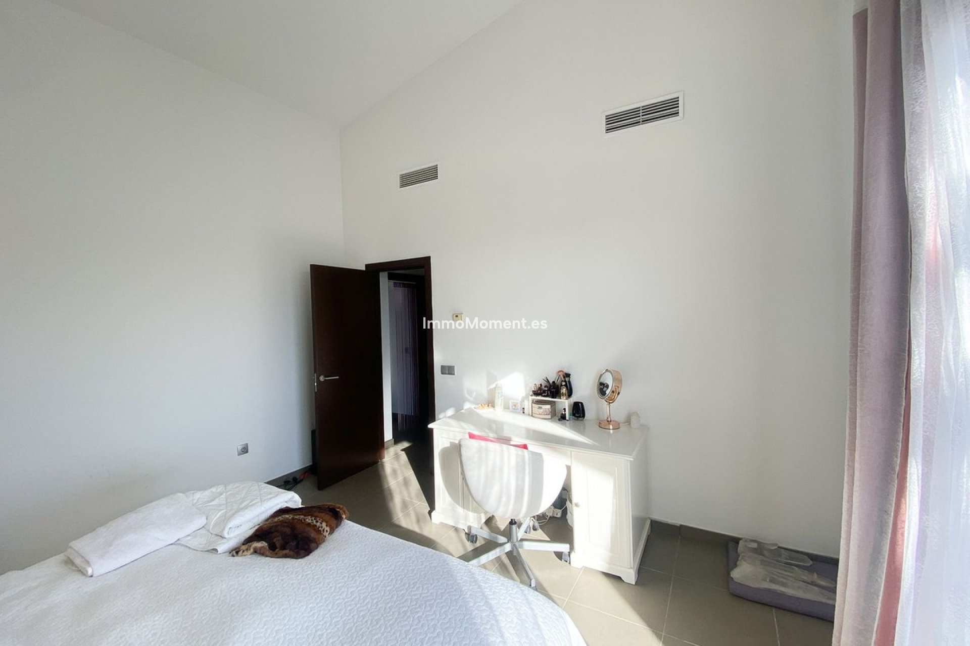 Wiederverkauf - Freistehende Villa - Estepona  - Valle Romano